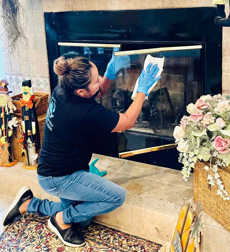 Cleaning for Esthela's Cleaning Service in Hamilton, NJ