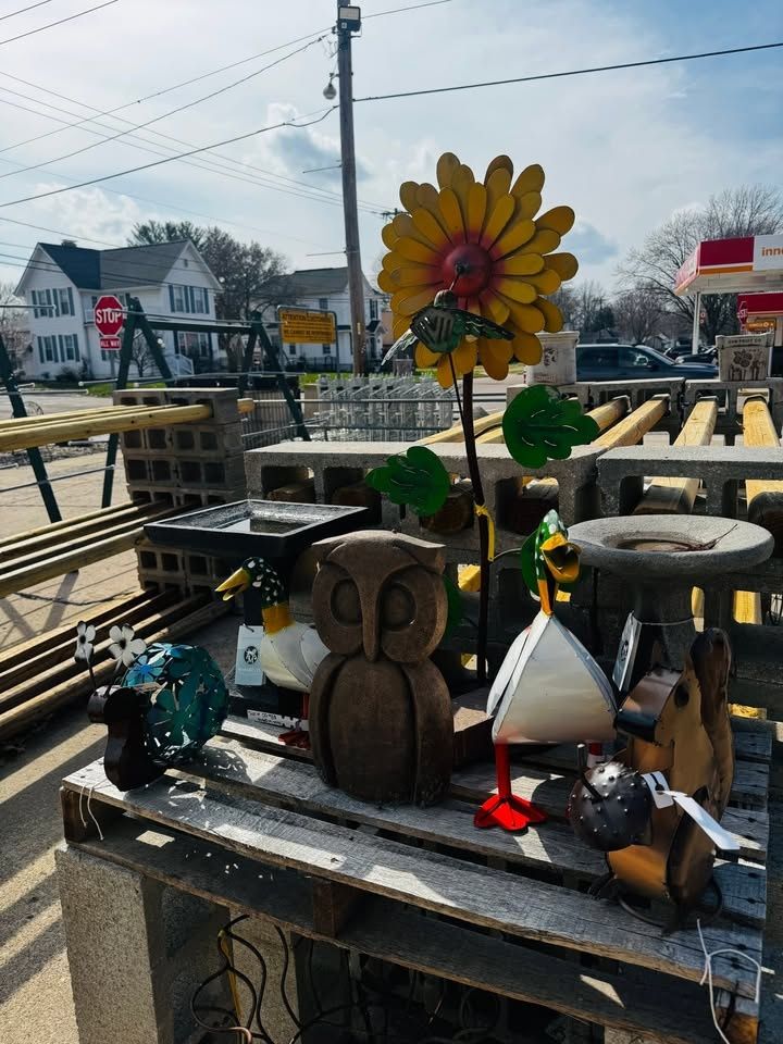 All Photos for Mayfield Landscaping in Staunton, IL