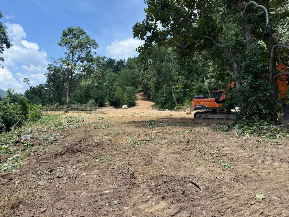 Driveway Construction and Repair for Elias Grading and Hauling in Black Mountain, NC