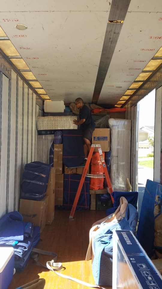 Transportation & Hauling for Hugo’s Affordable Moving Labor in San Diego, CA