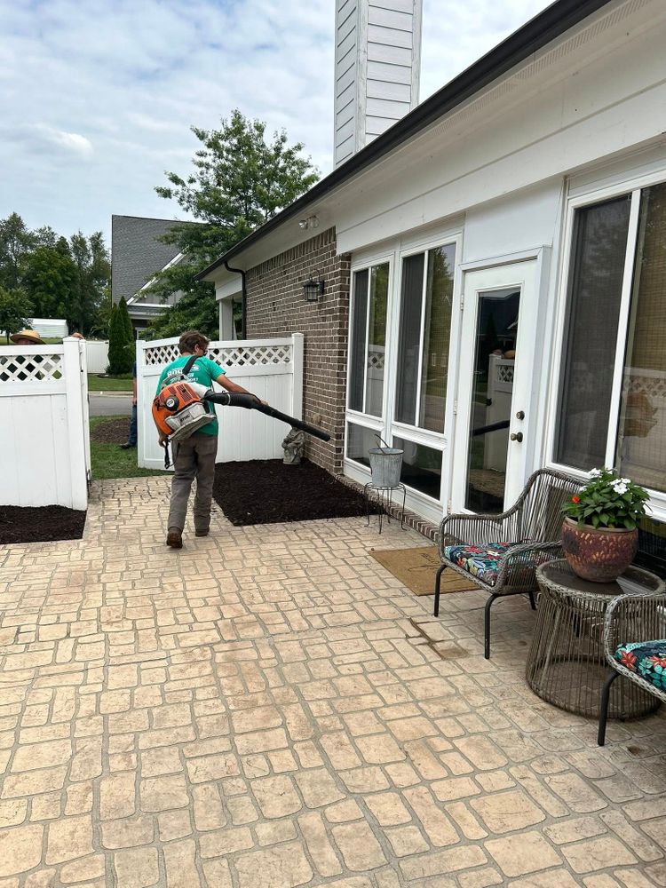 Landscaping Lawn Care for MLC in Murfreesboro, TN
