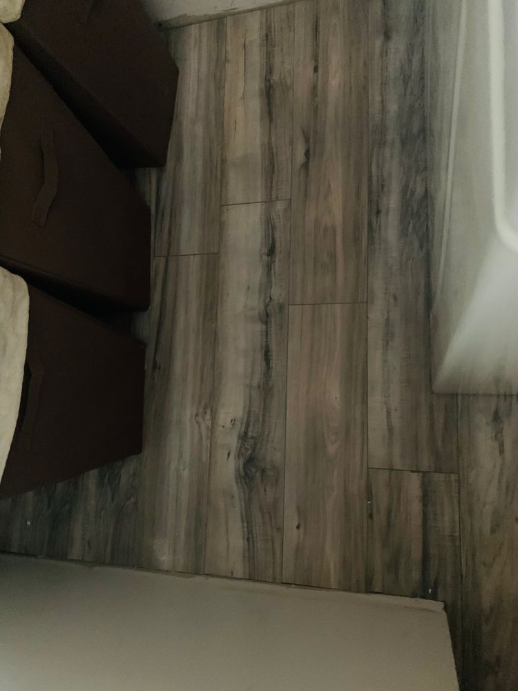 Flooring for Erie Builders & Construction in Sandusky, OH