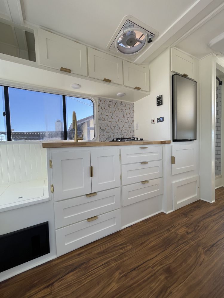 All Photos for Mauka to Makai RV Renovations in Los Angeles, CA