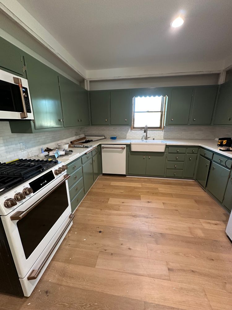 All Photos for Suarez Pro Flooring and Remodeling in Comanche, TX