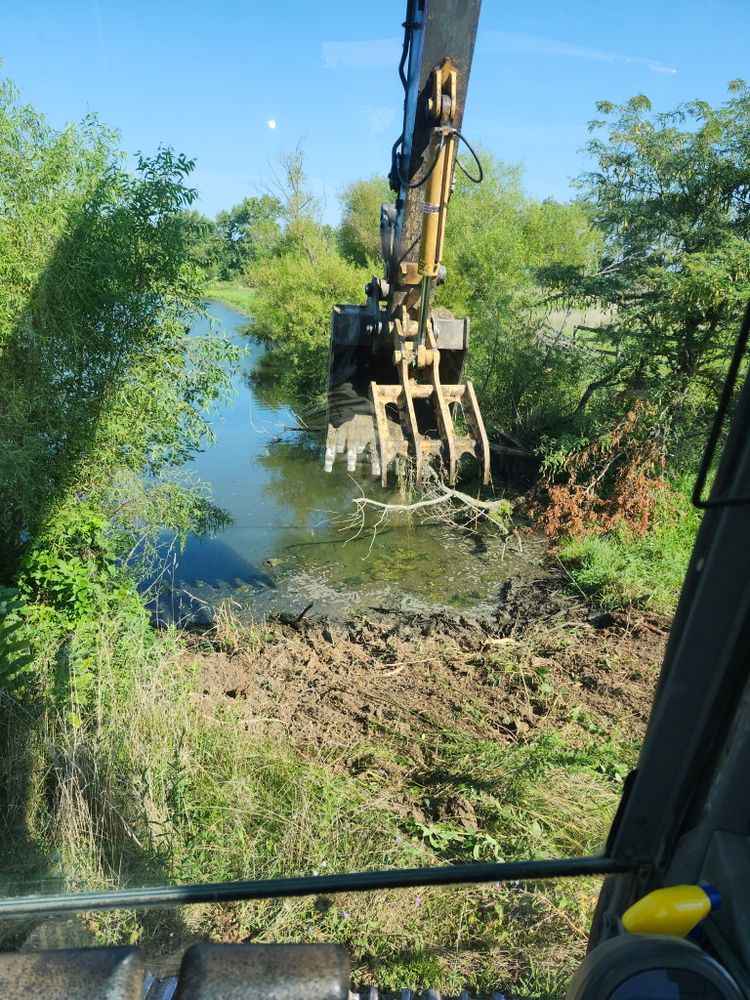 All Photos for BDS Trucking & Excavating in Litchfield, IL