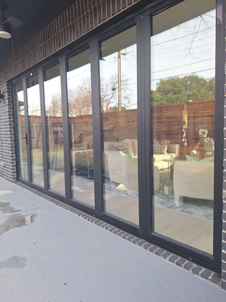 Window Cleaning for Connected Exterior Cleaning in Dallas, TX