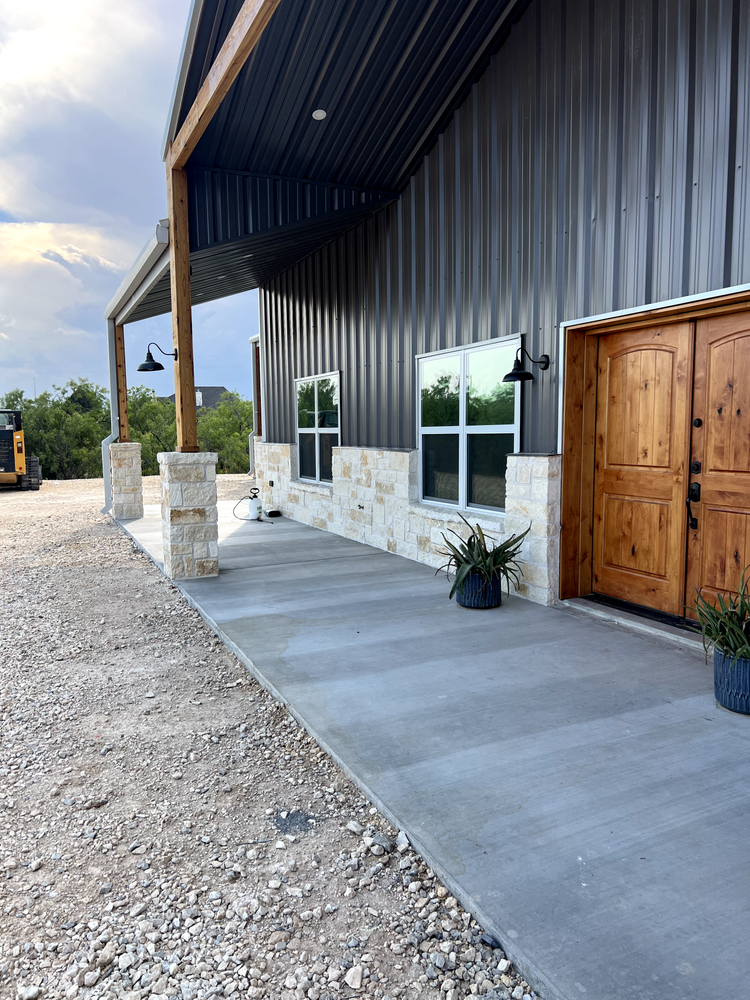 New Homes for D L Construction  in Ballinger, TX