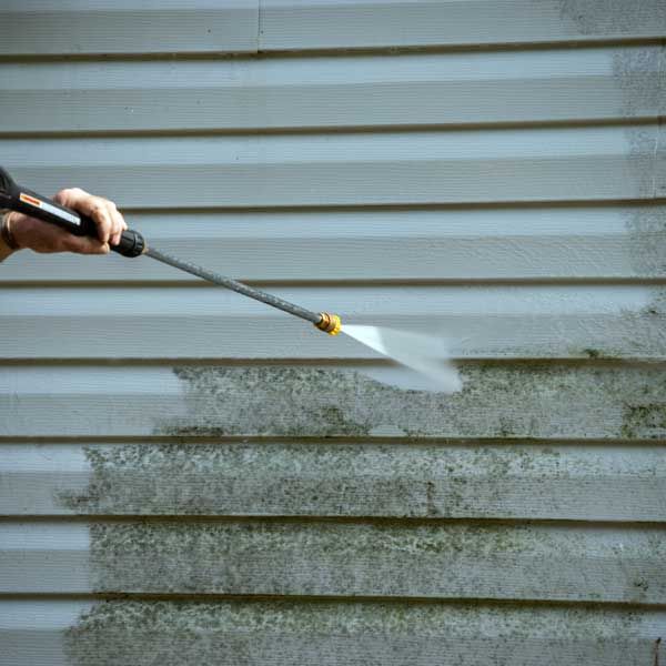 Roof Cleaning for American Pride Pressure Washing and Soft wash in Arcadia, Florida