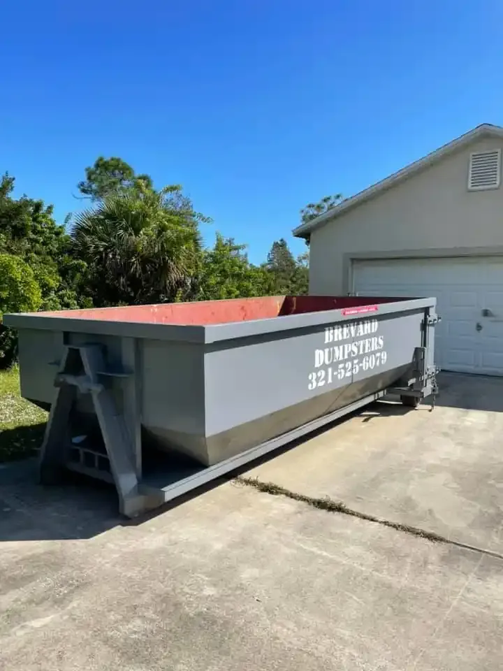 Dumpsters for Brevard Dumpsters in Palm Bay, FL