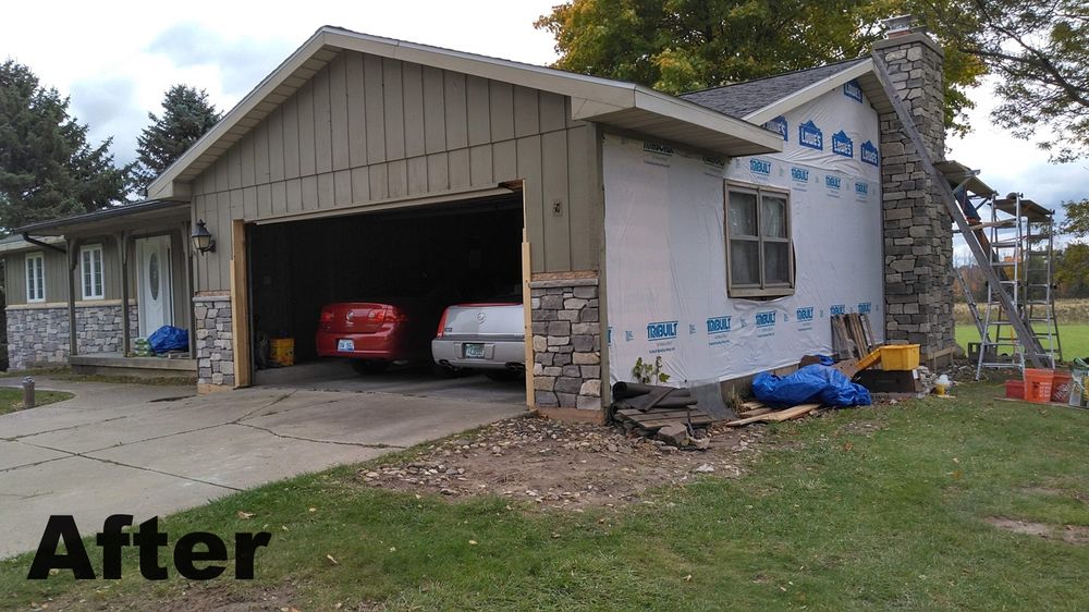 Brick/Stone for Squids Roofing Inc in Cutlerville, MI