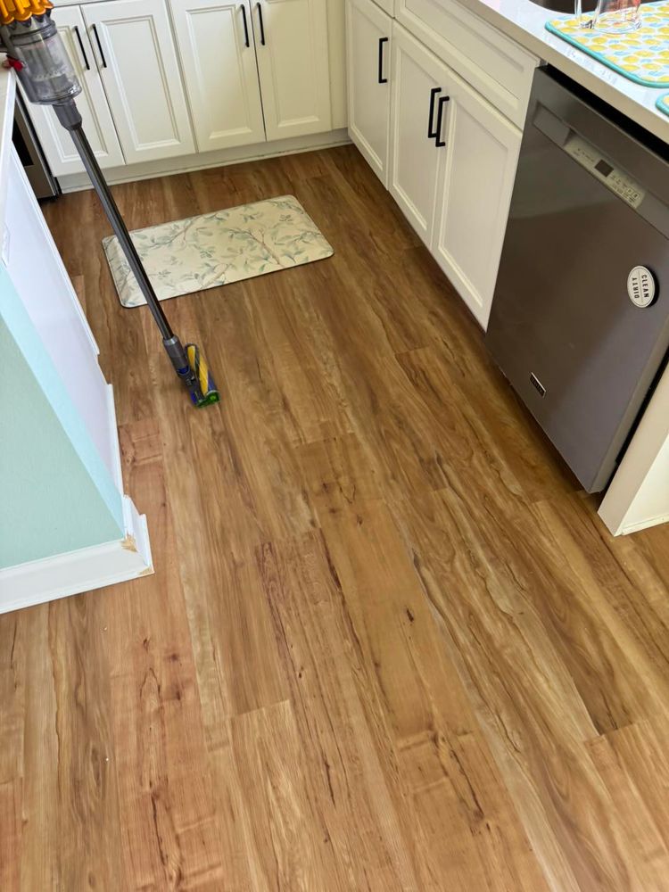 Flooring for Clean Cut Construction in Laurel Hill, FL