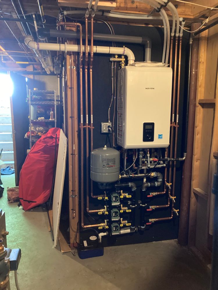 Heat 2 Cool HVAC team in North Branford, CT - people or person