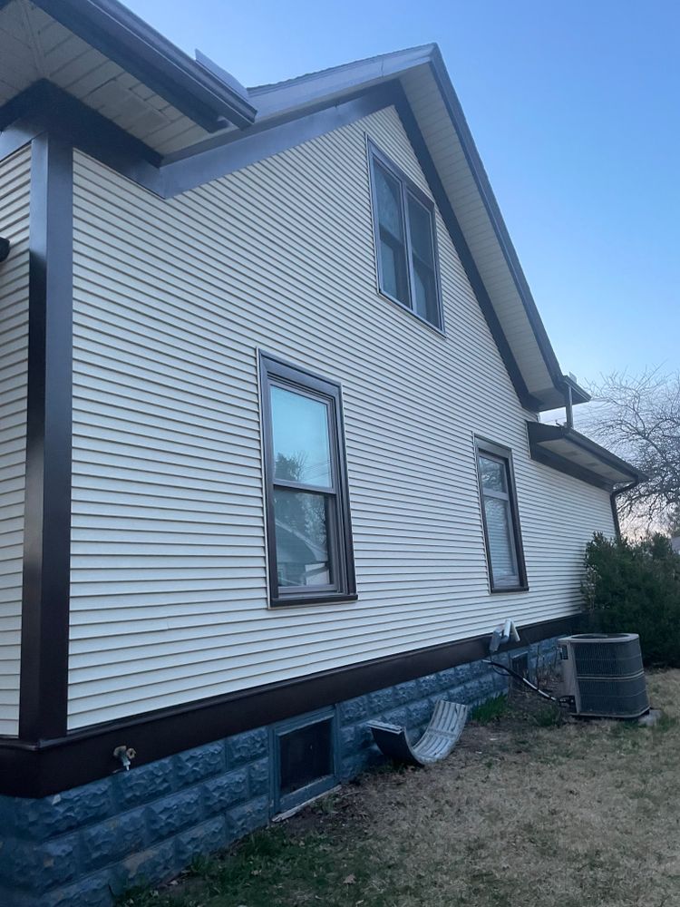 All Photos for The Gutter Man Seamless in Kearney, NE