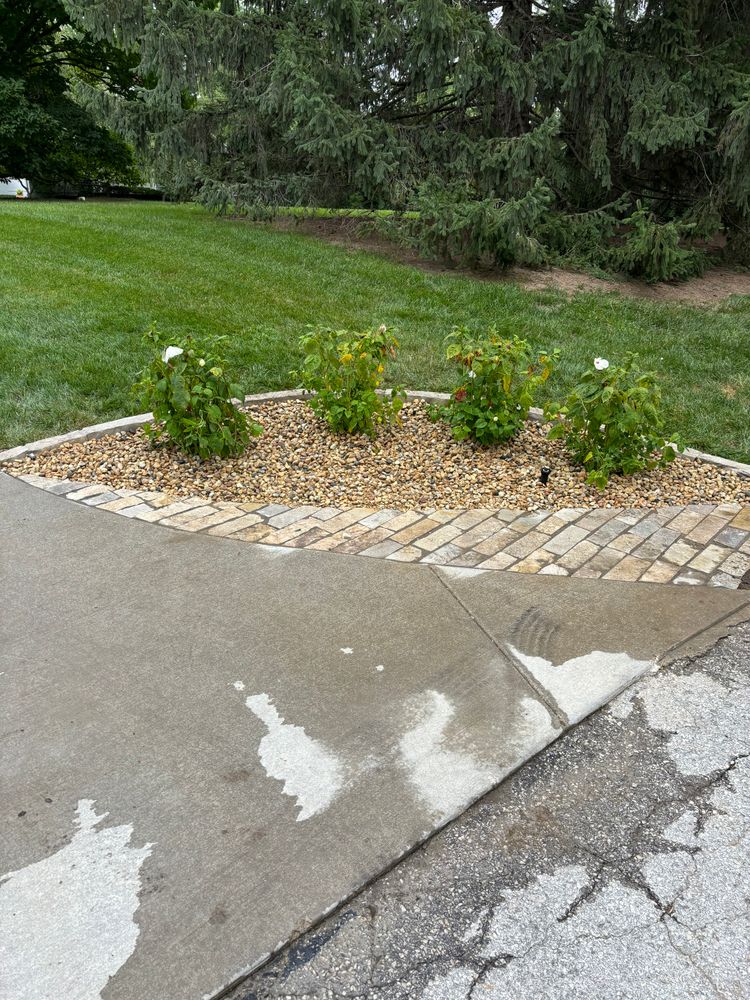 Hardscaping for J & B Landscaping in St. Louis, MO