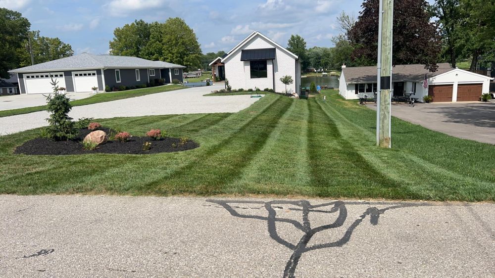 All Photos for Davidson Lawn Care LLC in Greensburg, IN