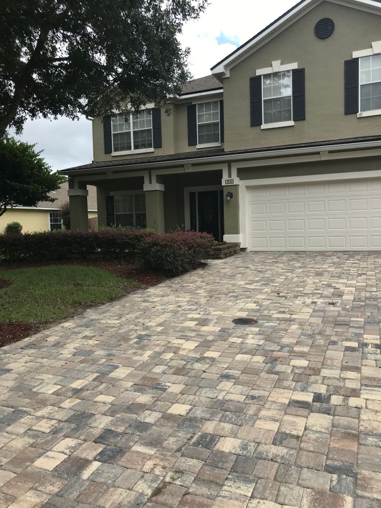 Pavers, Driveways and Patios for Herzig Cabinets and Remodeling in Jacksonville, FL