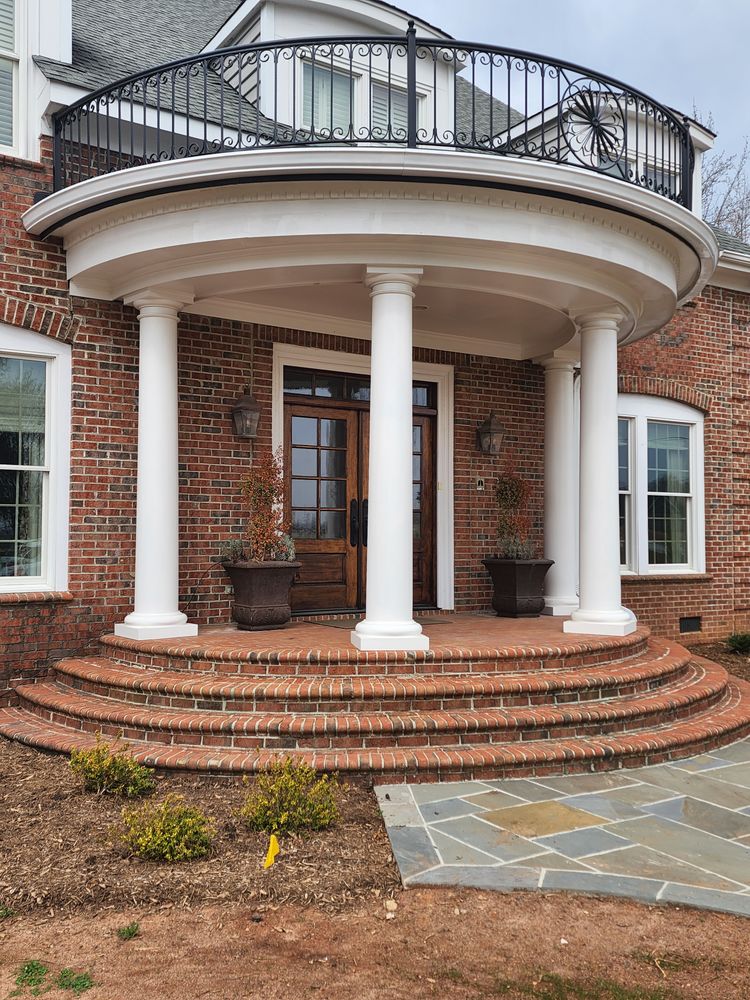 All Photos for Dotson Seamless Guttering LLC in Mars Hill, NC