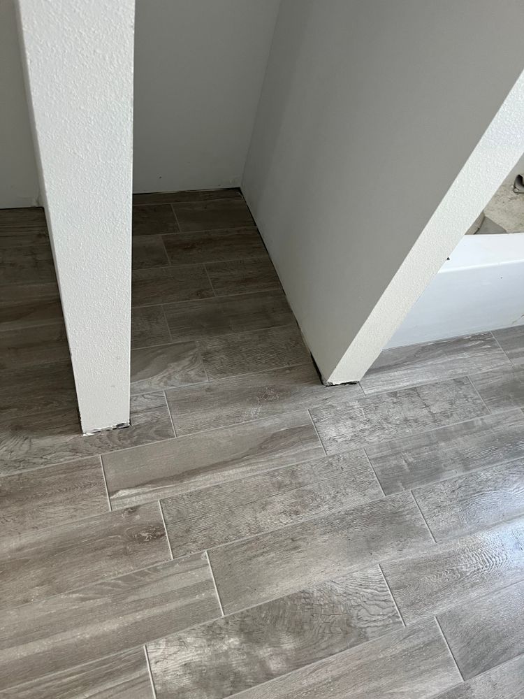 All Photos for Dail Flooring Solutions in Ruskin, FL