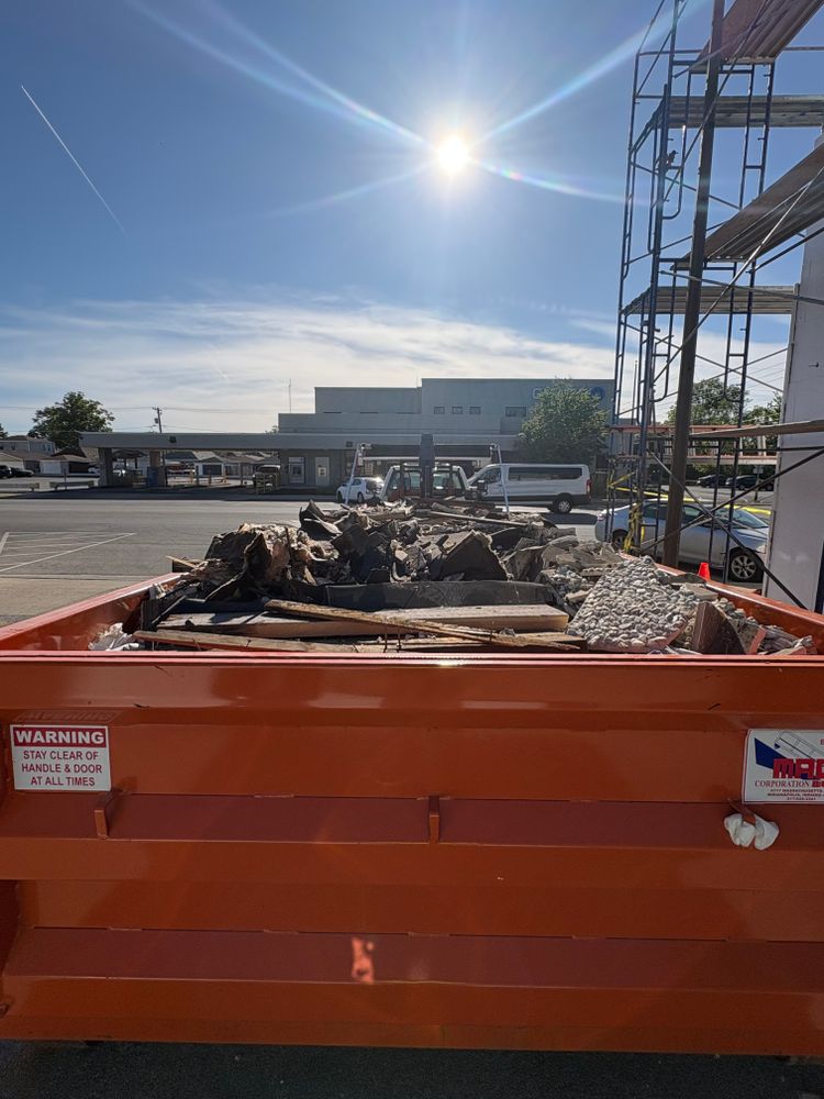 All Photos for Trailer and Trash Dumpsters LLC in Arlington Heights, IL