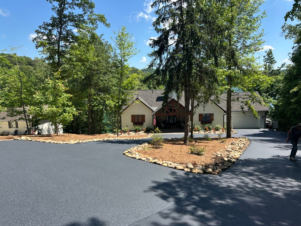 All Photos for Metzler Paving and Sealcoating LLC in Jacksboro, TN