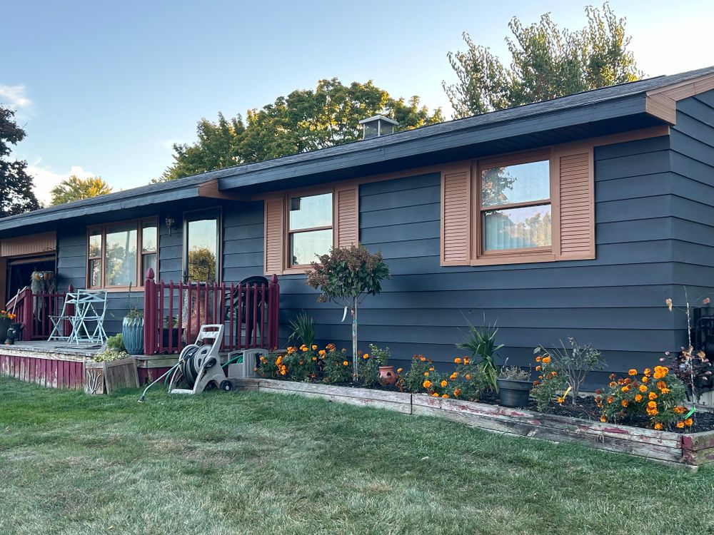 Exterior Painting for Start to Finish Painting in Saginaw County, MI