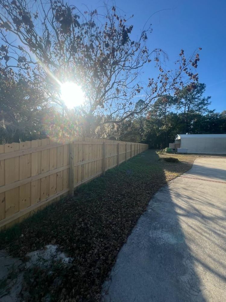 All Photos for Otter's Fence & Gate Repair Service in Palatka, FL