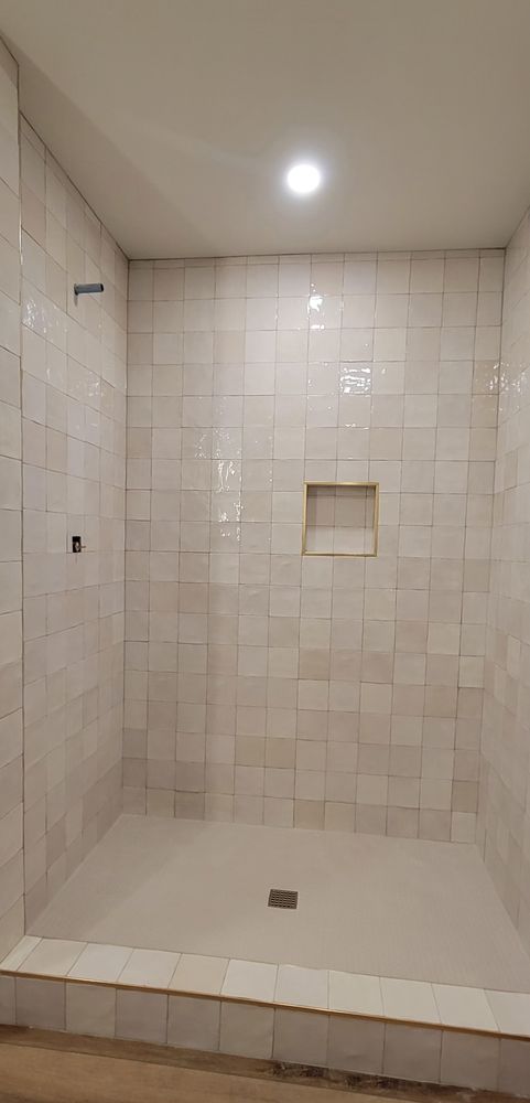 All Photos for Tip Top Tile in Idaho Falls, ID