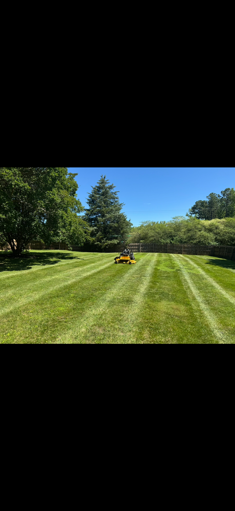 Lawn maitence for Wake & Franklin Grounds Maintenance in Raleigh, NC