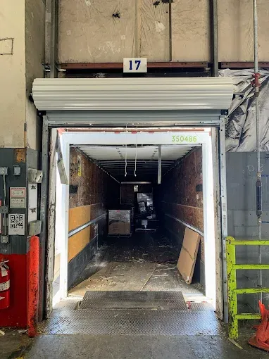 All Photos for 423 Garage Doors in Signal Mountain, Tennessee