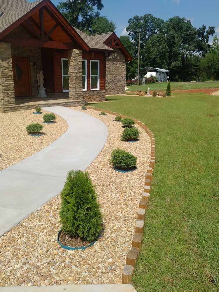 Chalybeate Springs for Emfinger Custom Builders LLC in Pine Mountain, GA