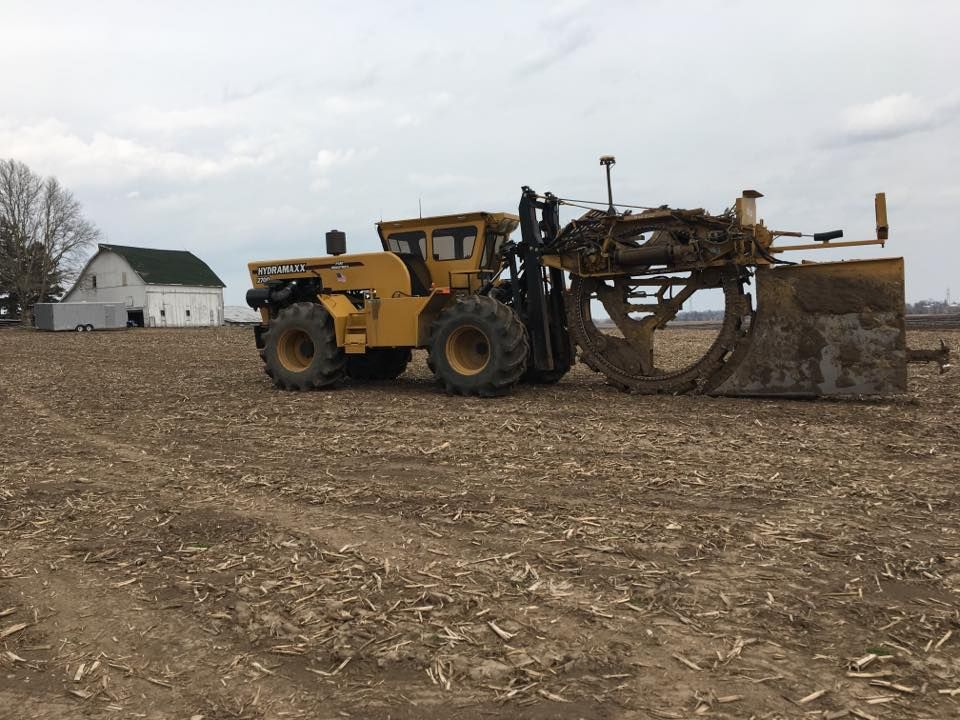 Excavating for Bro-Mac & Sons in Springfield, Illinois