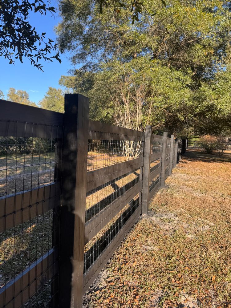 Fence Installation for E & E Irrigation and Fencing LLC in DeLand, FL