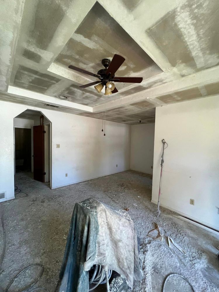 Interior Painting for Ruben Munoz Painting and Remodeling  in Fort Worth, TX