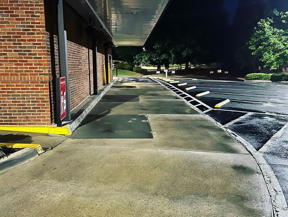 PRESSURE WASHING for CM Pro Wash  in Roswell, GA