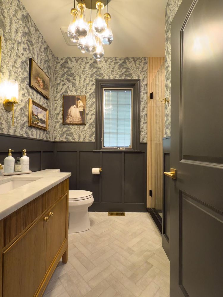 All Photos for Ekwood Finishes in St. Charles, IL