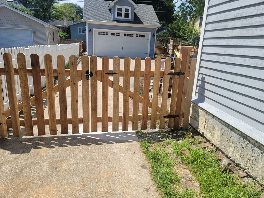 GATES DESIGNS OPTIONS for Fence Value Corp in Chicago, IL