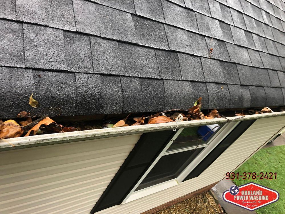 House and Roof Softwash for Oakland Power Washing in Clarksville, TN