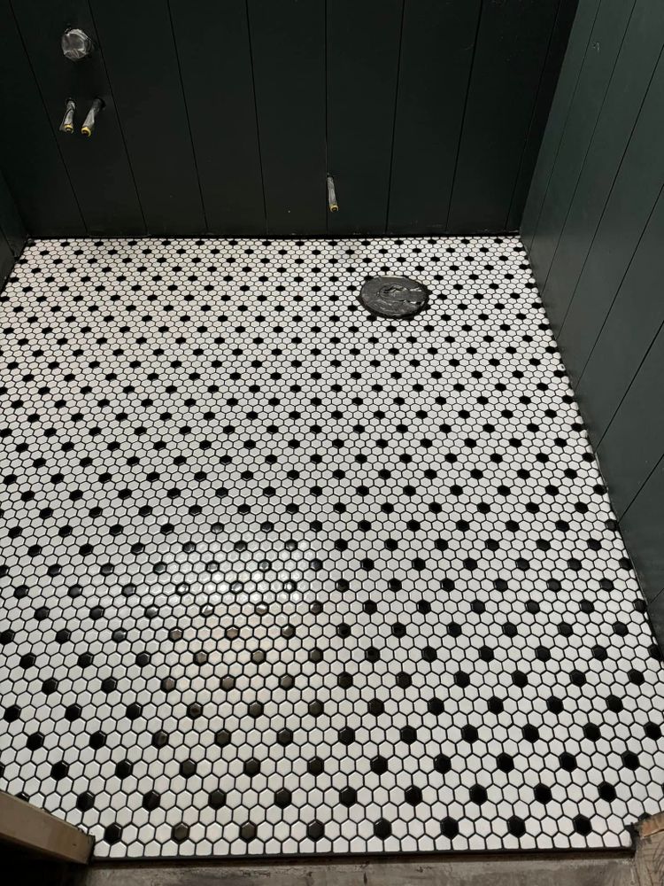 Tiling for Dakota Tile & Stone in Belle Fourche, SD