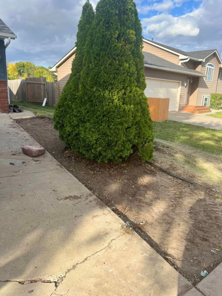 Hardscaping for Ramos Universal Landscaping in Sioux Falls, SD