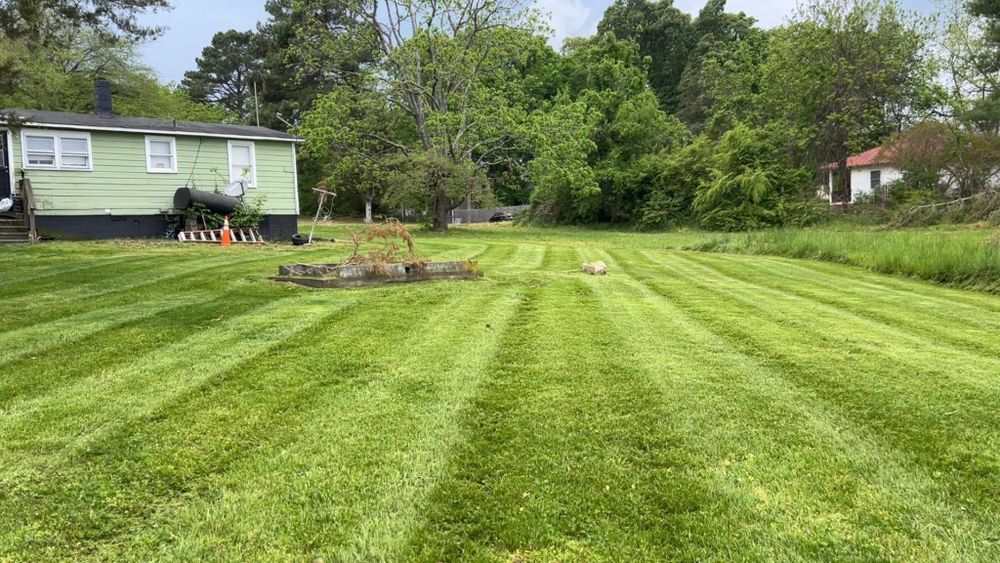 All Photos for Grayson’s Lawn Service in Crewe, VA