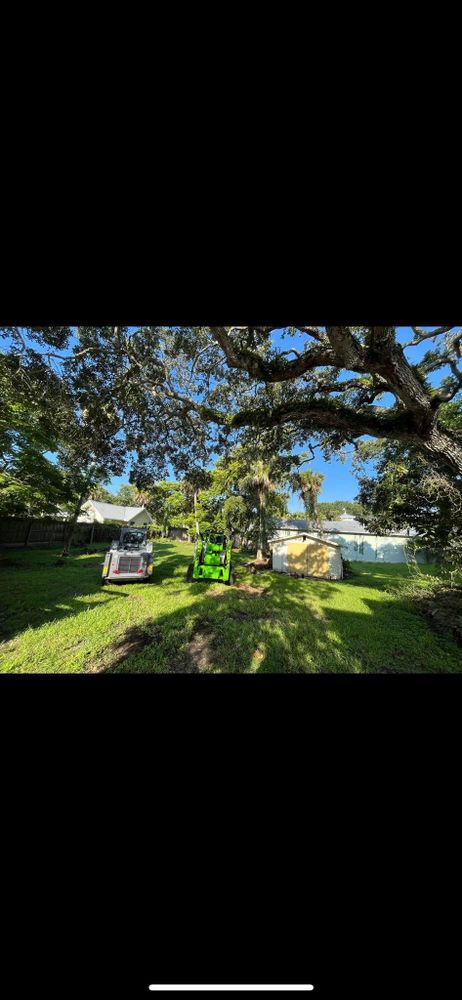 All Photos for McGraw’s Lawn and Tree Service in DeLand, FL