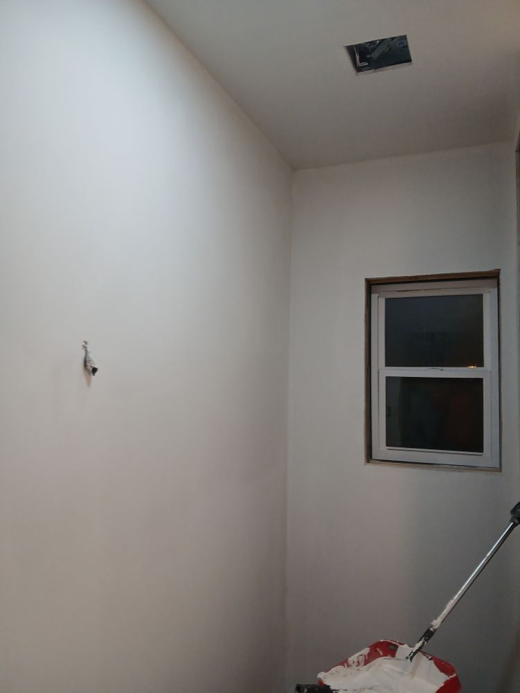 Steeleville bath for Dead Tree General Contracting in Carbondale, Illinois