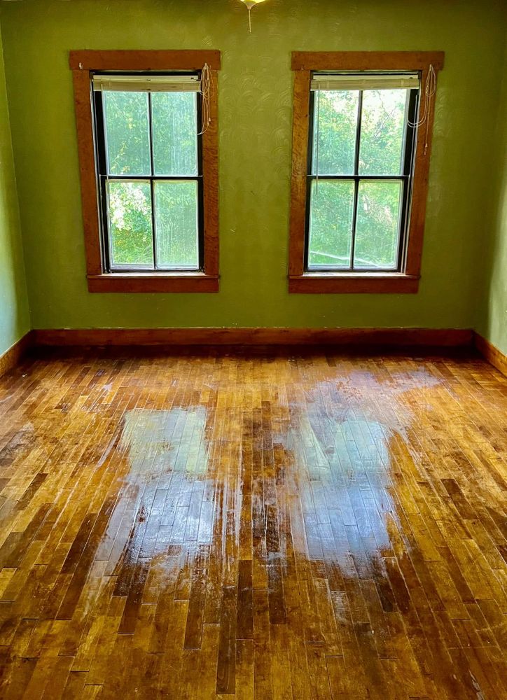 Our Move In / Move Out Cleaning service ensures your home is spotless and welcoming, providing deep cleaning for every corner and surface, perfect for a fresh start or leaving impressively clean. for Red Clover Cleaning LLC in Craftsbury, VT