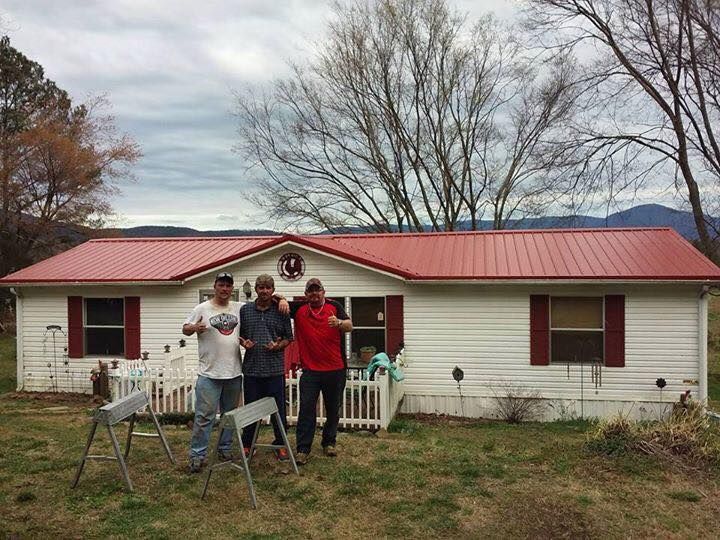 Lepards Roofing and Remodeling team in Fort Ogelthorpe, GA - people or person