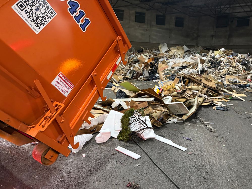 Dumpsters for Trailer and Trash Dumpsters LLC in Arlington Heights, IL