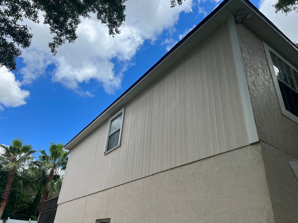 Roof Cleaning for Pressure Washing Warrior LLC in Ocoee, FL