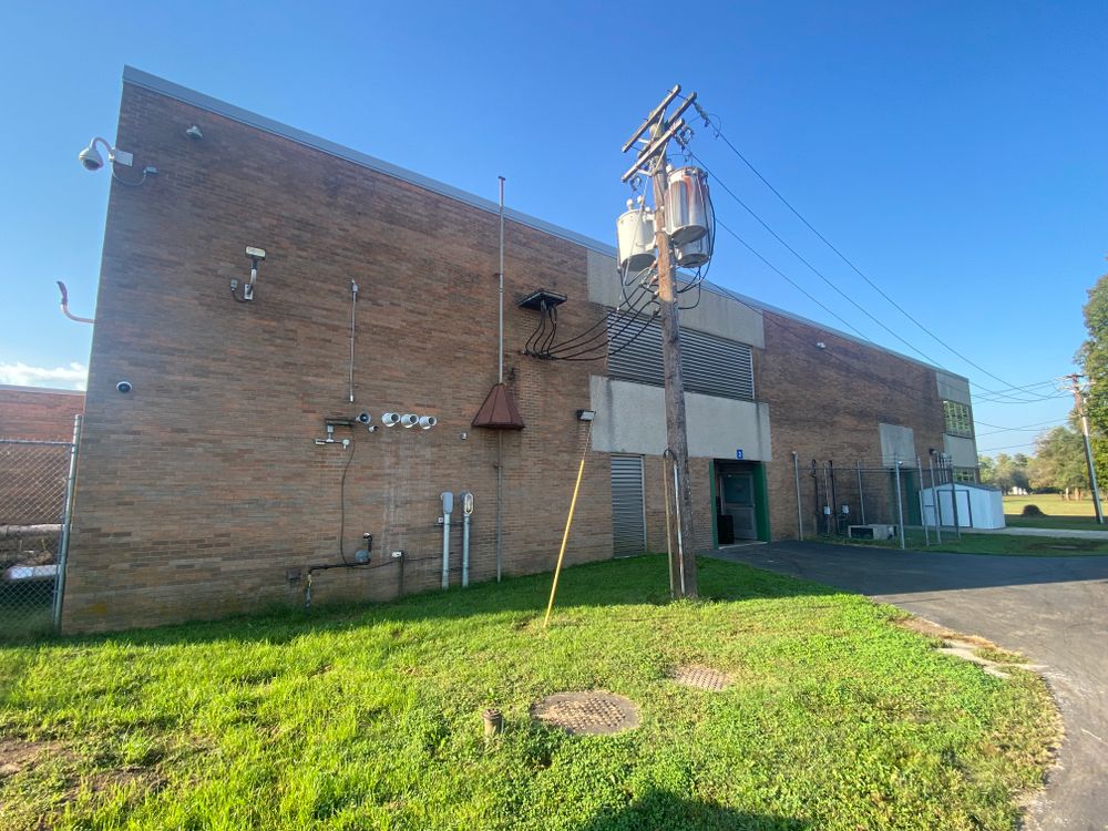 All Photos for Hometown Home Services Inc. in Knox, IN