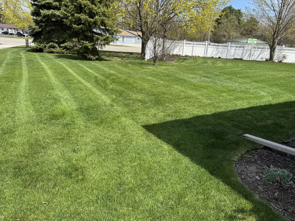 Landscaping Lawn Care for Daugherty's Tough Lawn Care in Essexville, MI