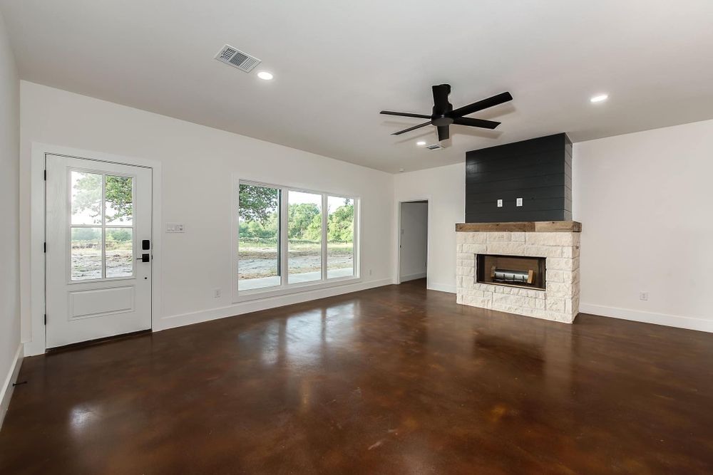 All Photos for CWC Custom Homes & Barndominiums in Snook, TX
