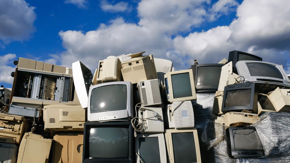 Our Commercial Junk Removal service efficiently clears unwanted items from your business space, ensuring a clutter-free environment, enhancing productivity and aesthetics while providing hassle-free scheduling to fit your needs. for Apex Junk Removal in Owasso, OK